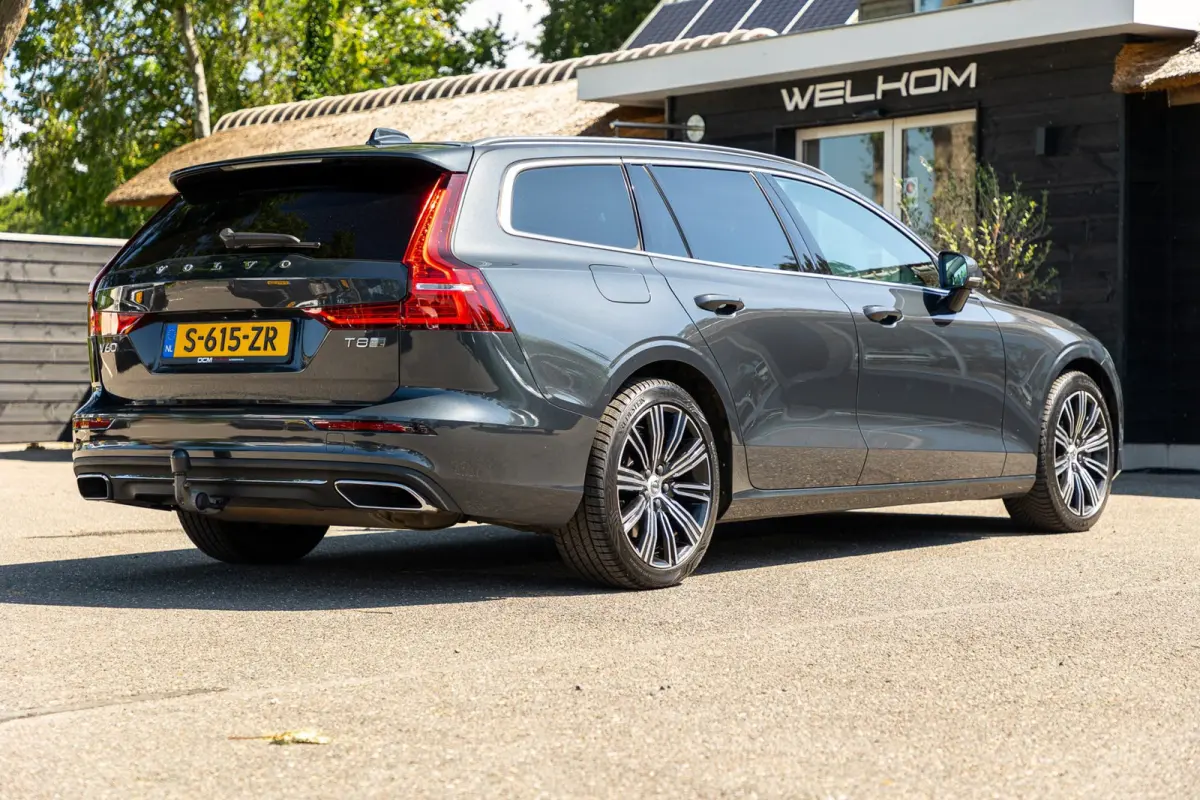 2.0 T8 Twin Engine AWD I Inscription I Bowers & Wilkens I Panoramadak I Trekhaak I Pilot assist
