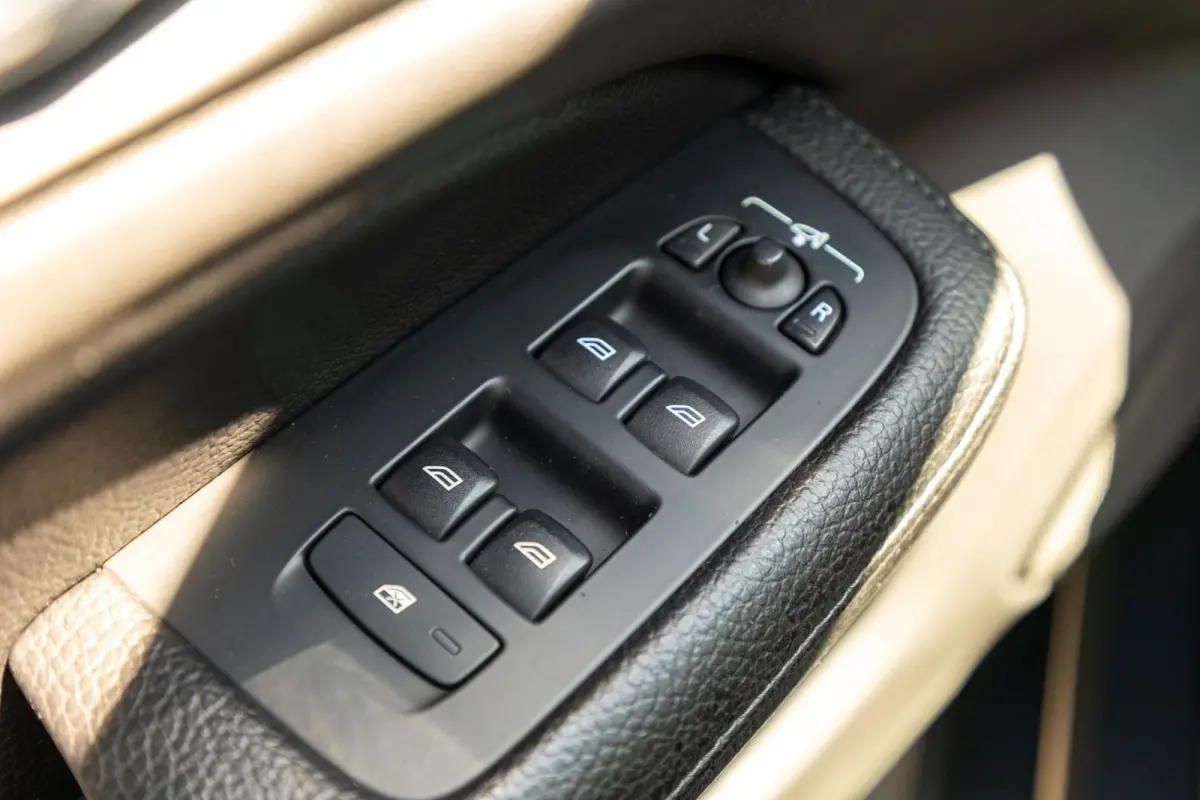 2.0 T8 Twin Engine AWD I Inscription I Bowers & Wilkens I Panoramadak I Trekhaak I Pilot assist
