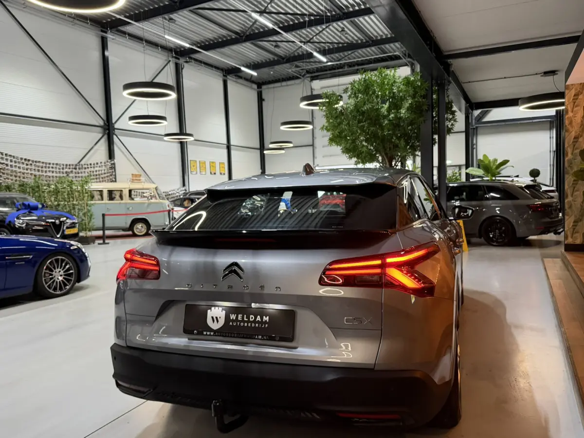 1.2 Feel |Trekhaak|Dealer Onderhouden|Allseason|CarPlay|2023|LED|Navi|Airco|PDC|Rijklaar
