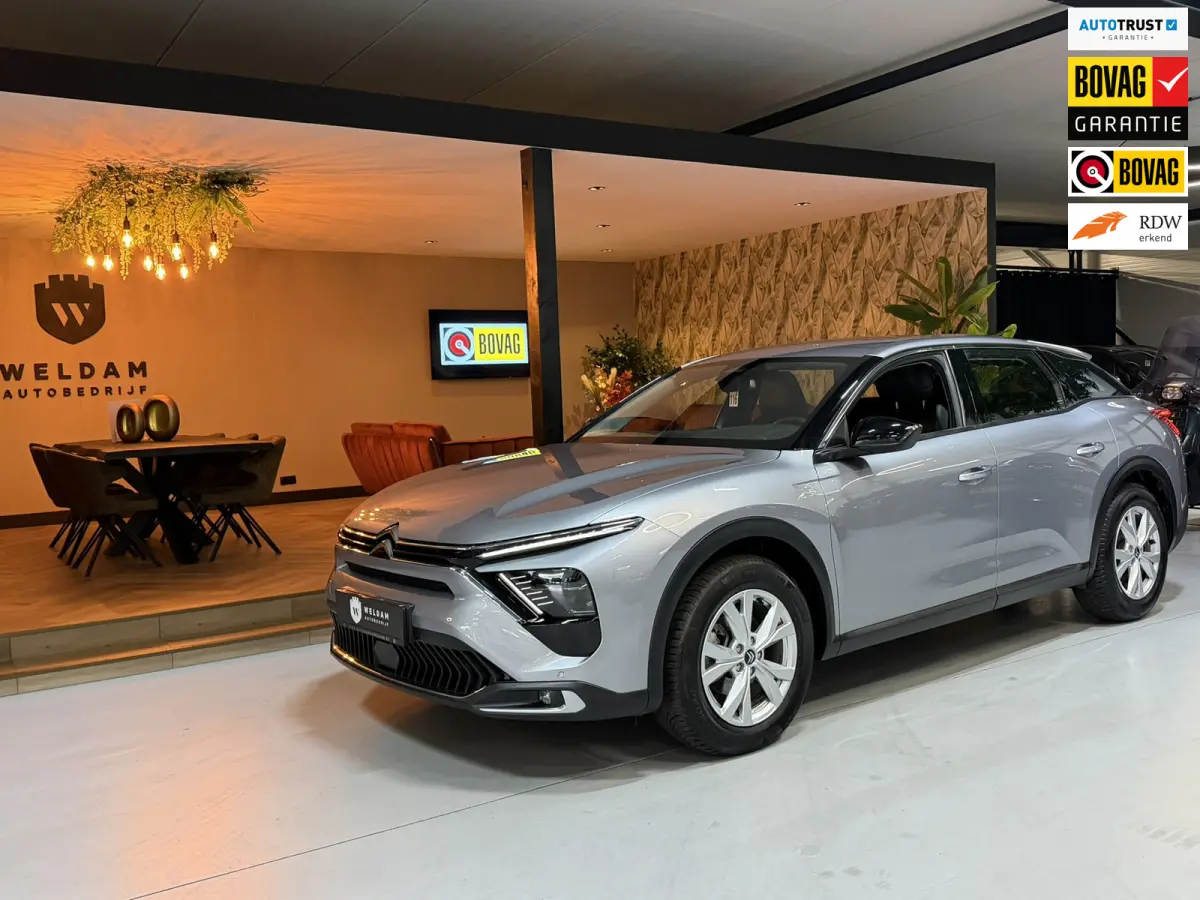 1.2 Feel |Trekhaak|Dealer Onderhouden|Allseason|CarPlay|2023|LED|Navi|Airco|PDC|Rijklaar