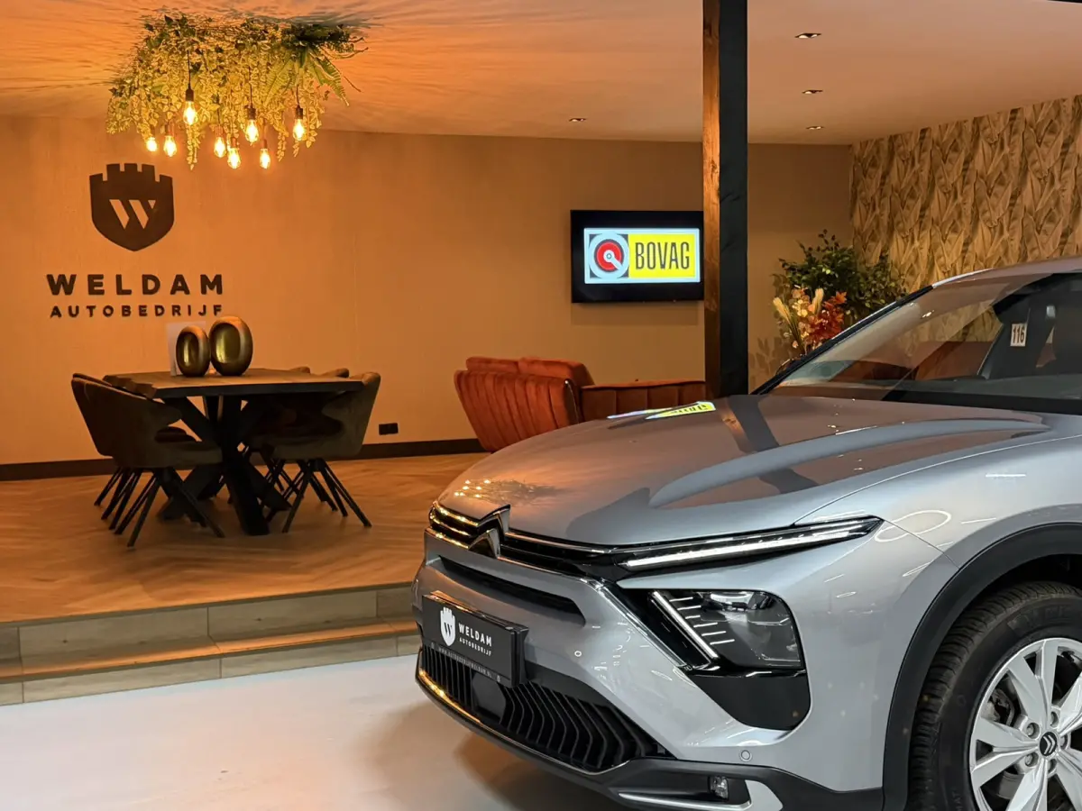 1.2 Feel |Trekhaak|Dealer Onderhouden|Allseason|CarPlay|2023|LED|Navi|Airco|PDC|Rijklaar