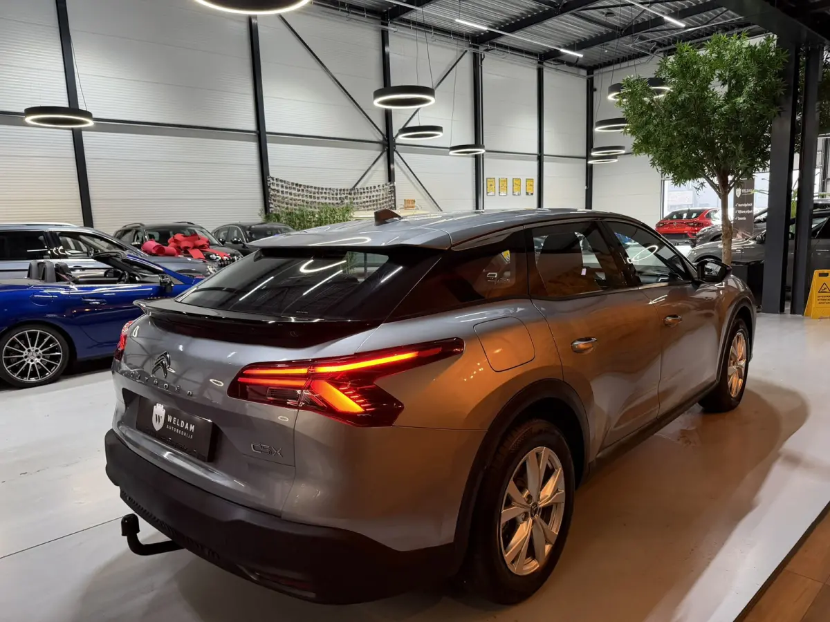 1.2 Feel |Trekhaak|Dealer Onderhouden|Allseason|CarPlay|2023|LED|Navi|Airco|PDC|Rijklaar