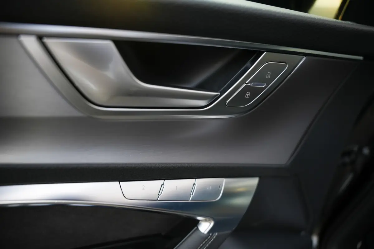 45 TFSI 245 pk S Edition /NL-Auto/ Pano-Dak/ B&O-Sound/ 360-Camera/ Sport-Stoelen/ Stoel.Verw/ Adap.Cruise/ 20'' LMV