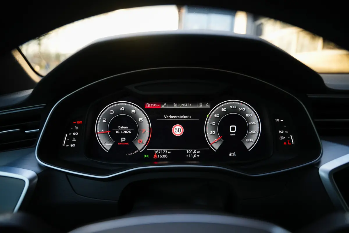 45 TFSI 245 pk S Edition /NL-Auto/ Pano-Dak/ B&O-Sound/ 360-Camera/ Sport-Stoelen/ Stoel.Verw/ Adap.Cruise/ 20'' LMV