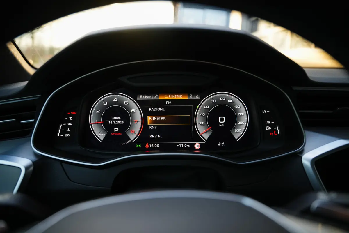 45 TFSI 245 pk S Edition /NL-Auto/ Pano-Dak/ B&O-Sound/ 360-Camera/ Sport-Stoelen/ Stoel.Verw/ Adap.Cruise/ 20'' LMV