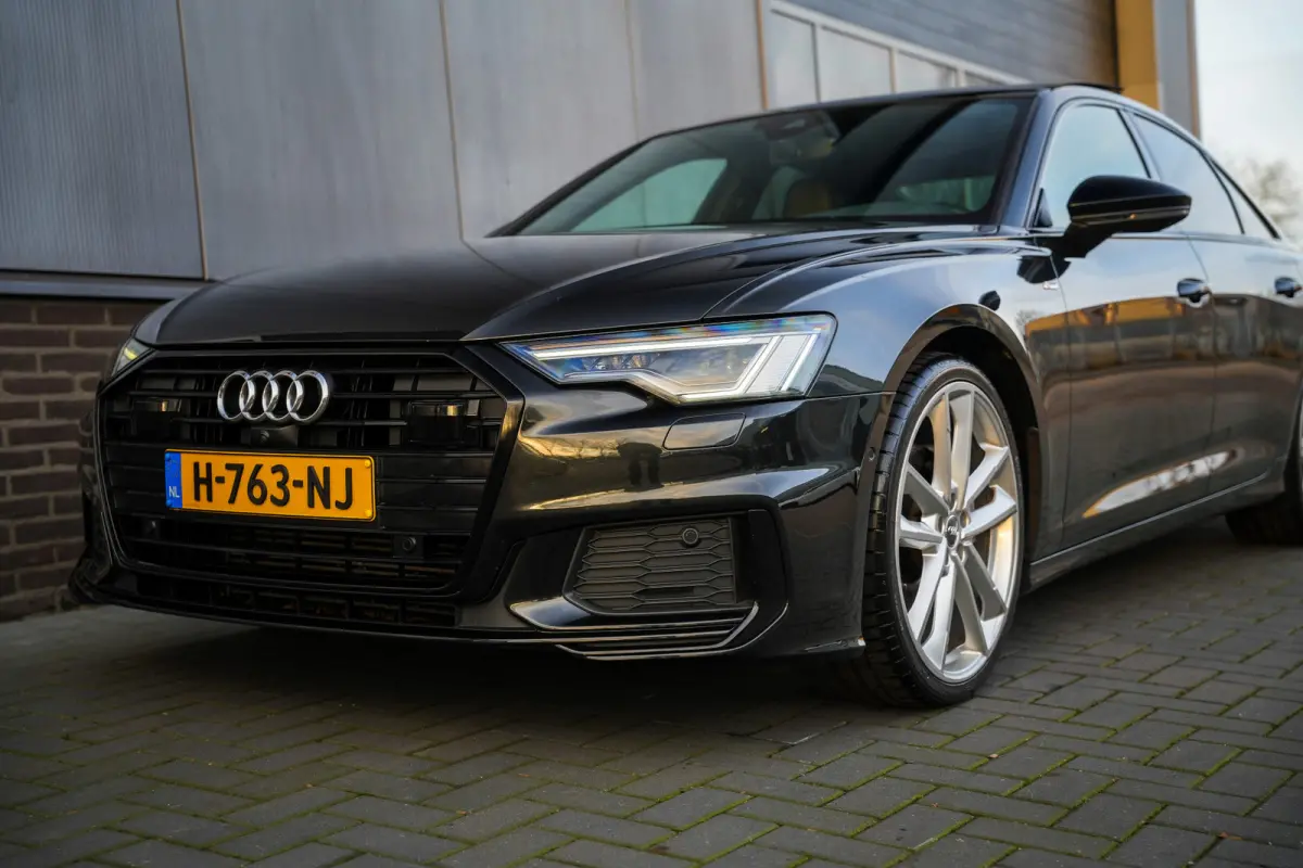 45 TFSI 245 pk S Edition /NL-Auto/ Pano-Dak/ B&O-Sound/ 360-Camera/ Sport-Stoelen/ Stoel.Verw/ Adap.Cruise/ 20'' LMV