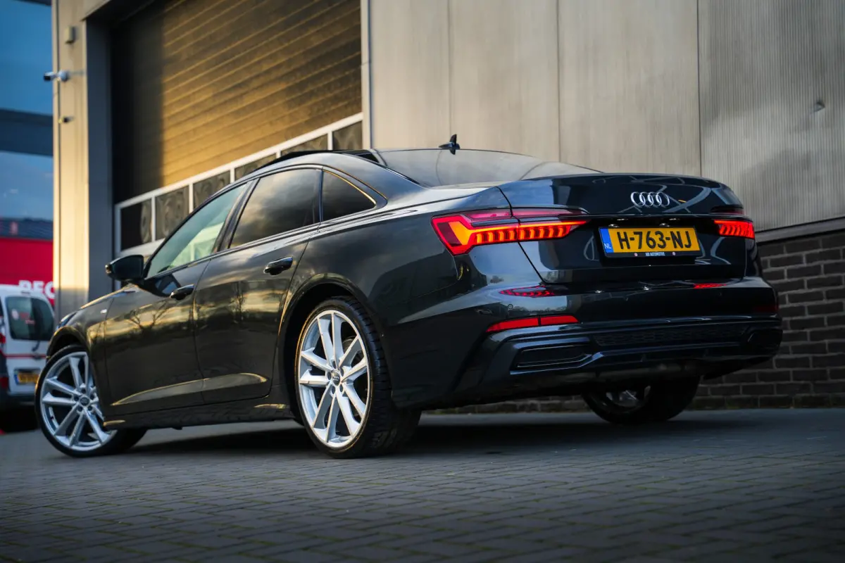 45 TFSI 245 pk S Edition /NL-Auto/ Pano-Dak/ B&O-Sound/ 360-Camera/ Sport-Stoelen/ Stoel.Verw/ Adap.Cruise/ 20'' LMV