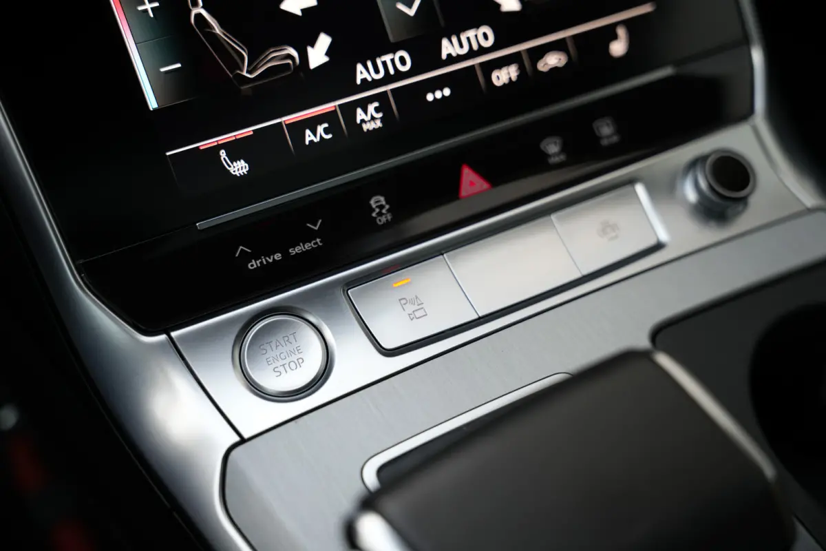 45 TFSI 245 pk S Edition /NL-Auto/ Pano-Dak/ B&O-Sound/ 360-Camera/ Sport-Stoelen/ Stoel.Verw/ Adap.Cruise/ 20'' LMV