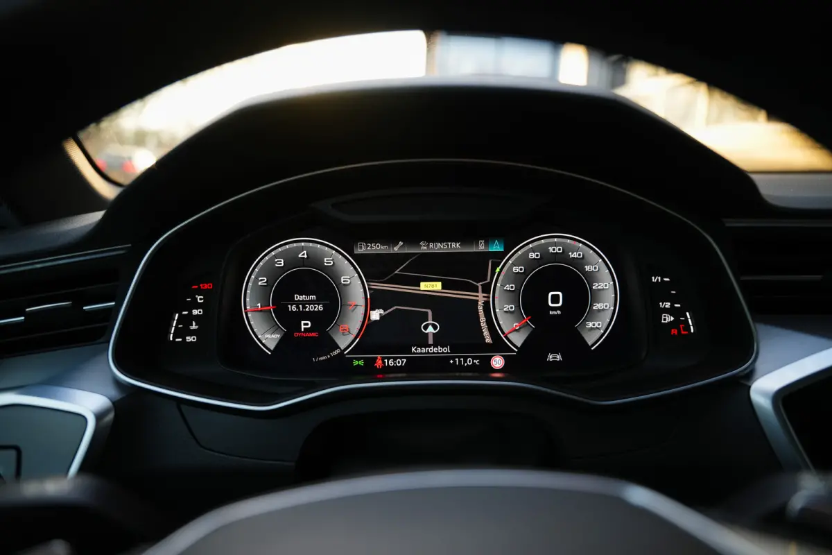 45 TFSI 245 pk S Edition /NL-Auto/ Pano-Dak/ B&O-Sound/ 360-Camera/ Sport-Stoelen/ Stoel.Verw/ Adap.Cruise/ 20'' LMV