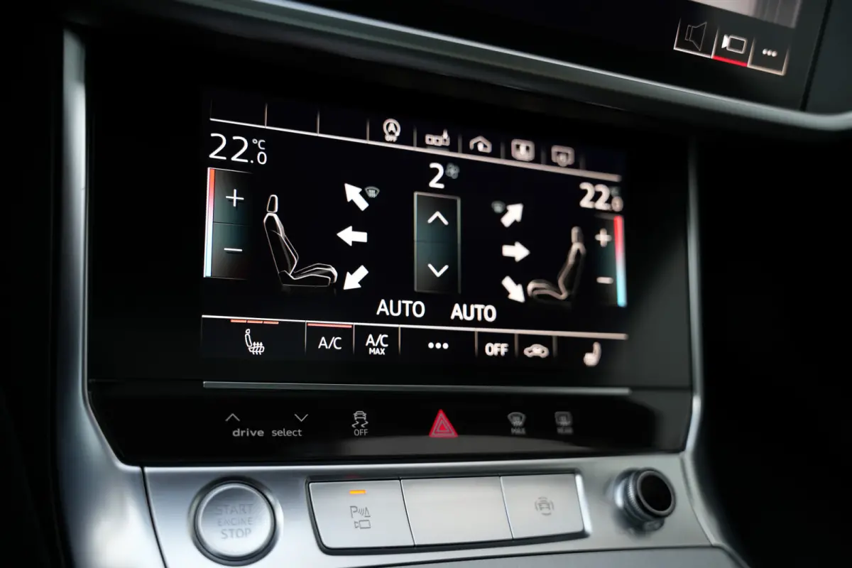 45 TFSI 245 pk S Edition /NL-Auto/ Pano-Dak/ B&O-Sound/ 360-Camera/ Sport-Stoelen/ Stoel.Verw/ Adap.Cruise/ 20'' LMV