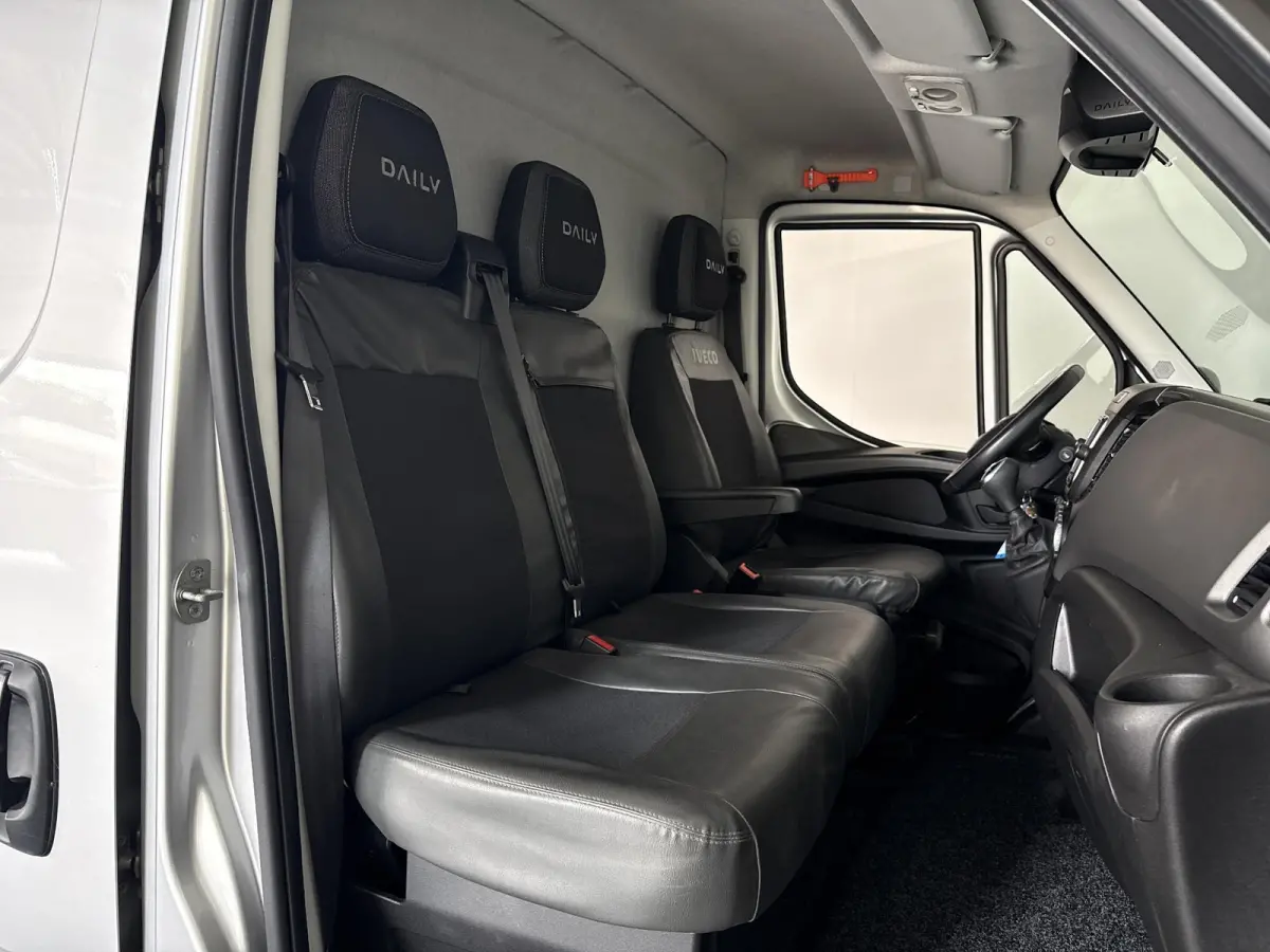 35S16V 2.3 352L H3 | AUTOMAAT | Trekhaak | Parkeercamera | Navigatie |
