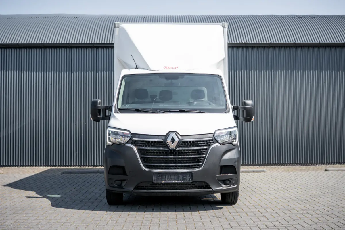2.3dCi | Bakwagen met Laadklep | LED | Carplay | Camera | Cruise