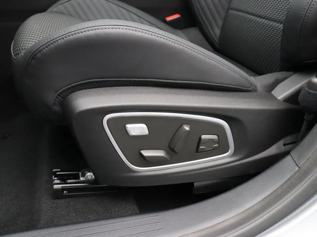 E-Tech full hybrid 200pk esprit Alpine | Vijf jaar garantie | Panoramisch vast glazen dak | Harman kardon | Afneembare Trekhaak |