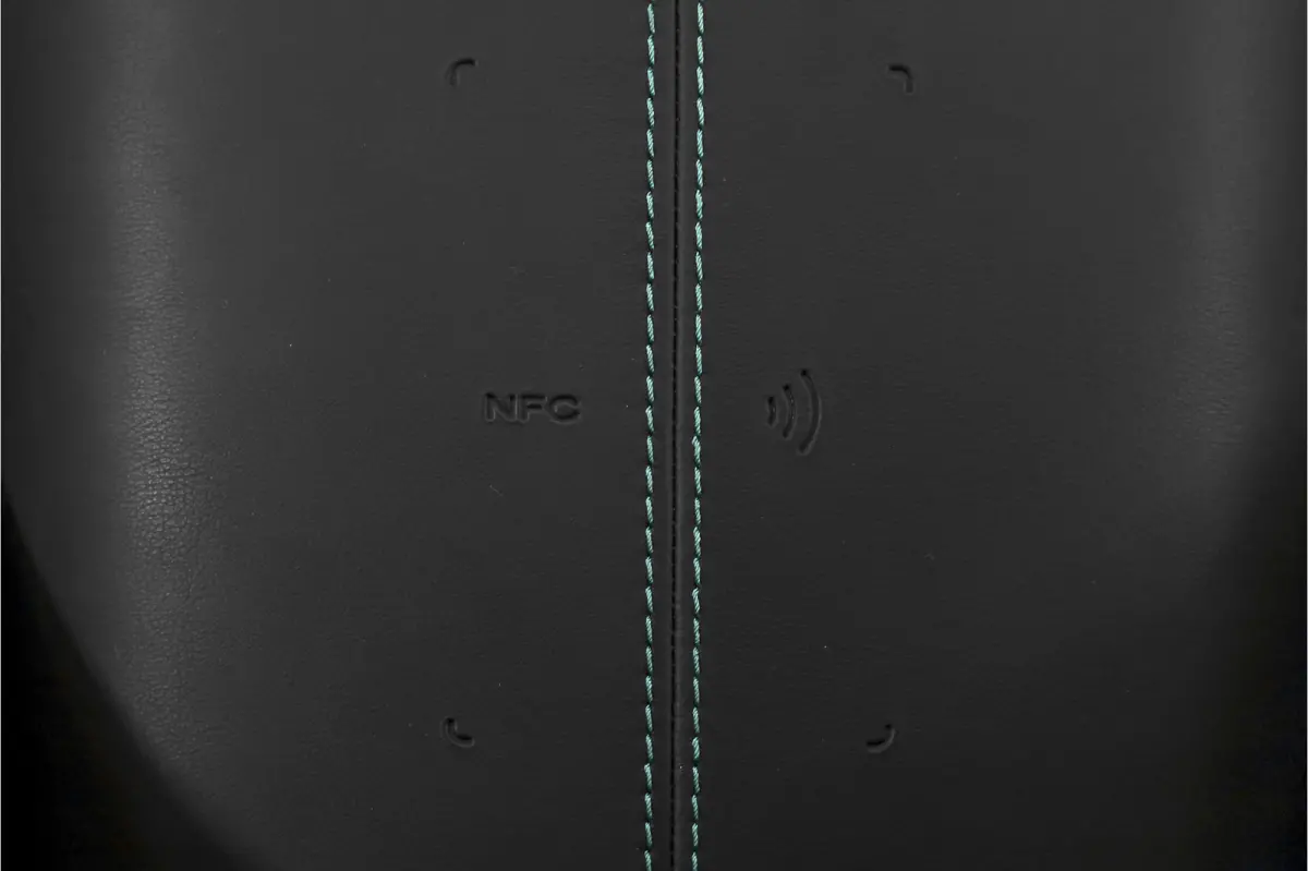 1.5 DM-i FWD Boost | Plug-In | S/K-Panodak | 360 Camera | App connect | Adapt. Cruise | Elek. Klep | Infinity audio | LM 19" | 9409