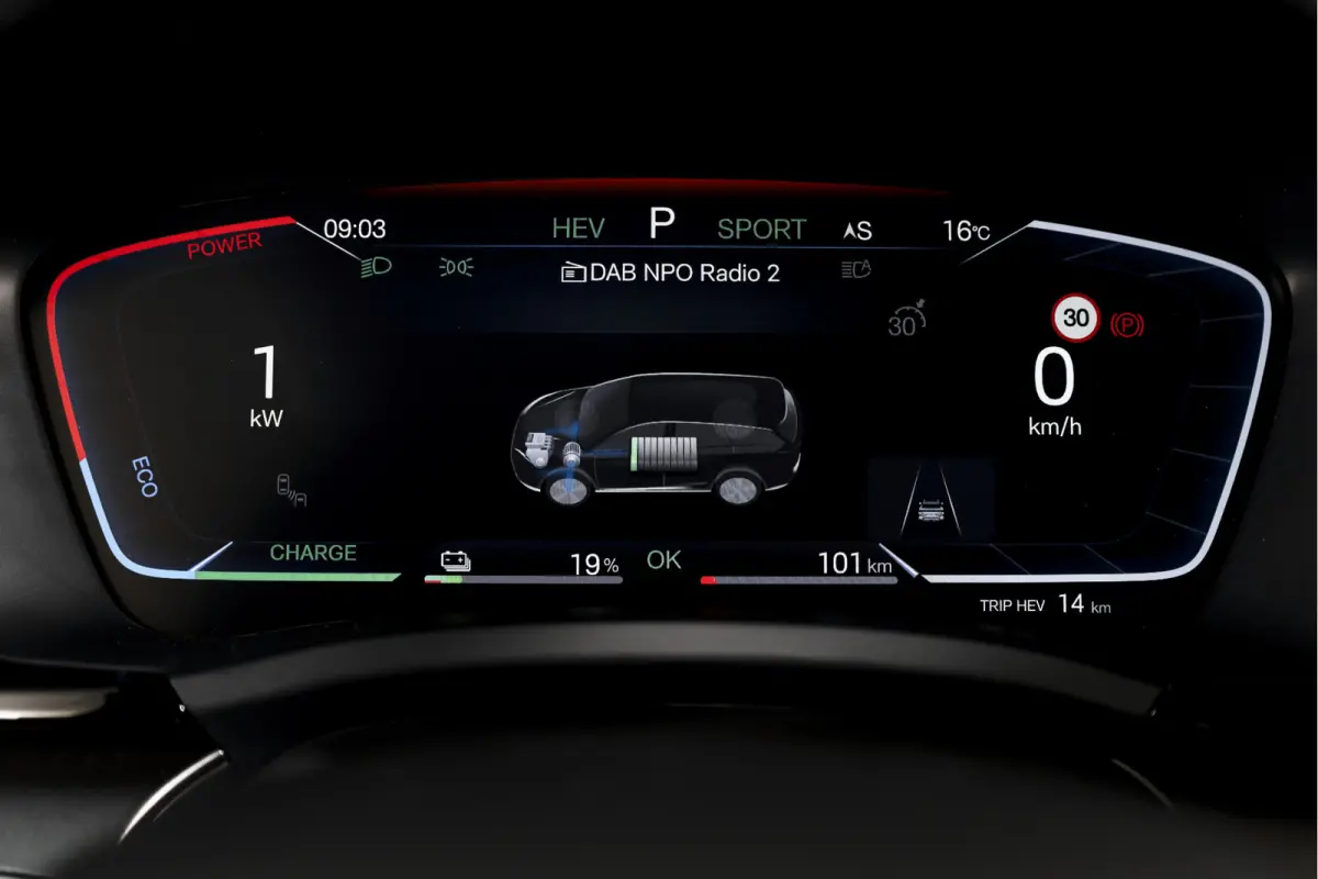 1.5 DM-i FWD Boost | Plug-In | S/K-Panodak | 360 Camera | App connect | Adapt. Cruise | Elek. Klep | Infinity audio | LM 19" | 9409