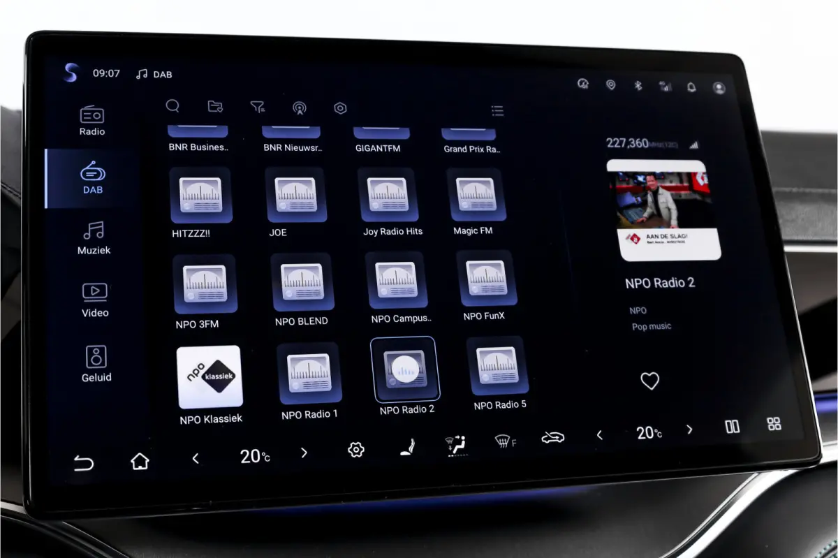 1.5 DM-i FWD Boost | Plug-In | S/K-Panodak | 360 Camera | App connect | Adapt. Cruise | Elek. Klep | Infinity audio | LM 19" | 9409