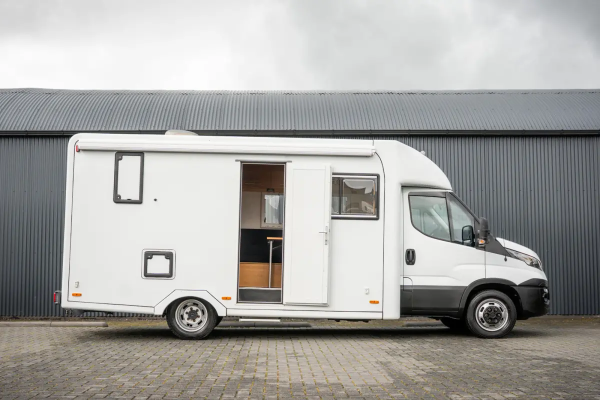 40C18 3.0L 180PK | Camperkandidaat | 1ste Eigenaar | Automaat | Euro 6 | Camera | 3.5T Trekgewicht