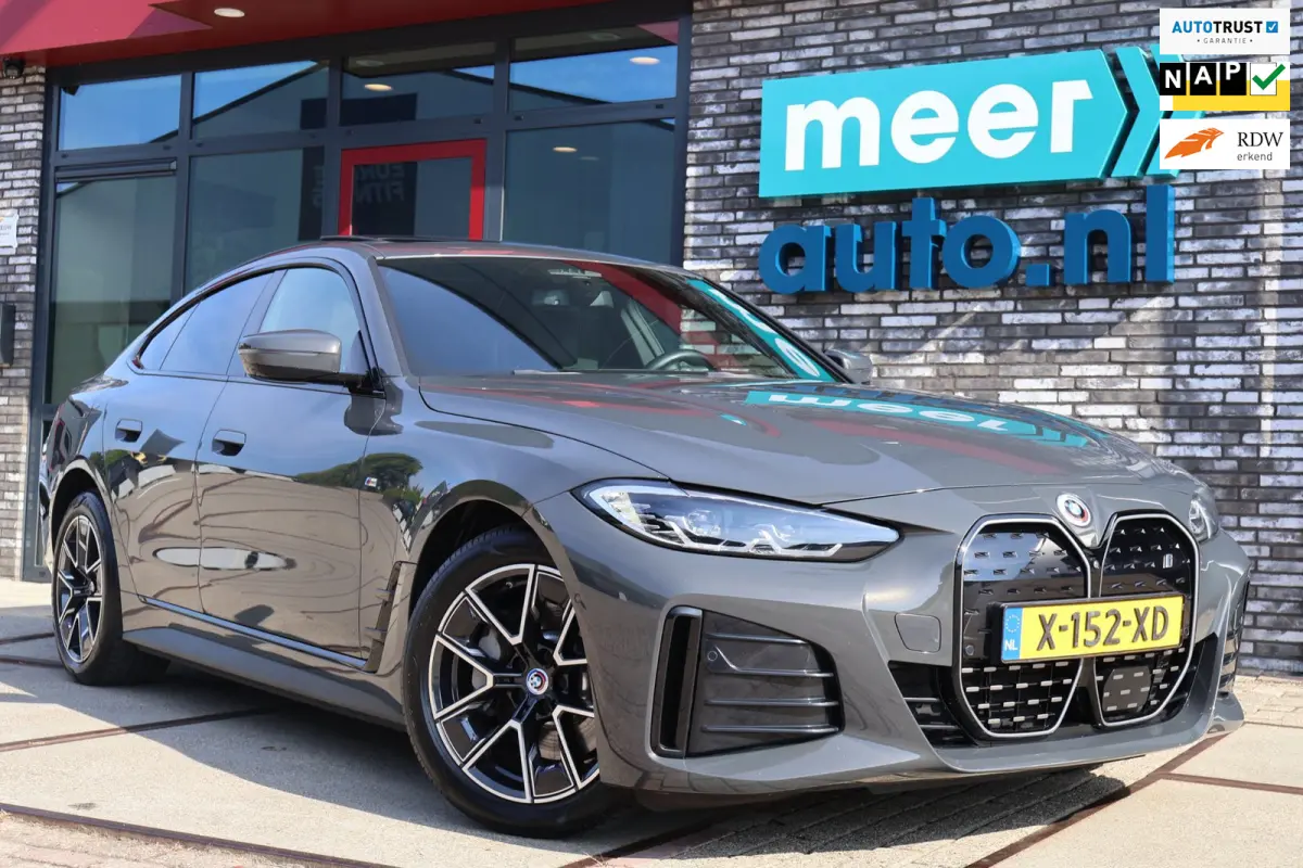 40 84 kWh High Executive M-SPORT l SOH 96,4% l H/K l HUD l 360 l SCHUIFDAK l DRAVITGRAU l SFEER l ORG.NL l 1e EIG l