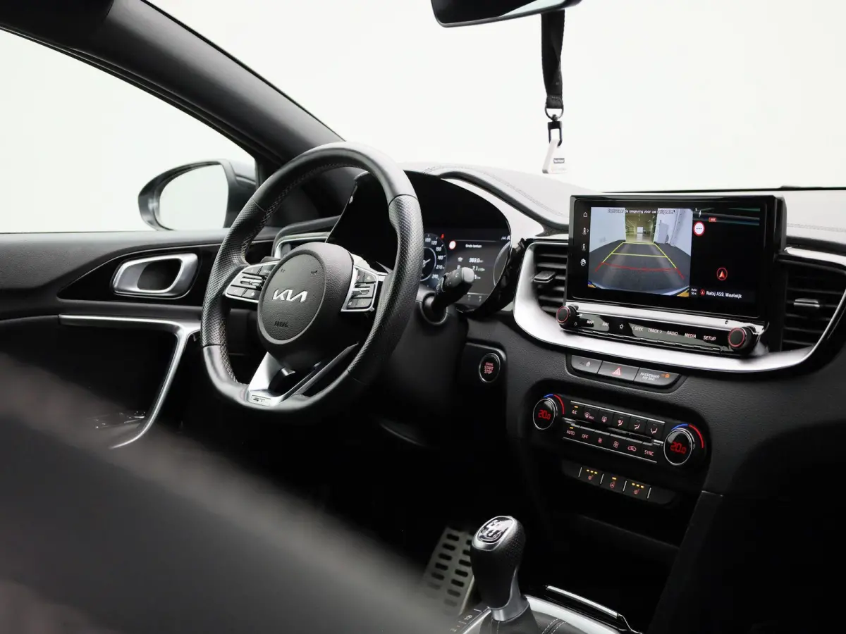 1.0 T-GDi GT-Line | Navigatie | Half leder | Apple Carplay / Android Auto | Climate Control | Camera | Elec. Achterklep | Stoel- Stuurverwarming | DAB | Cruise Control | LMV |