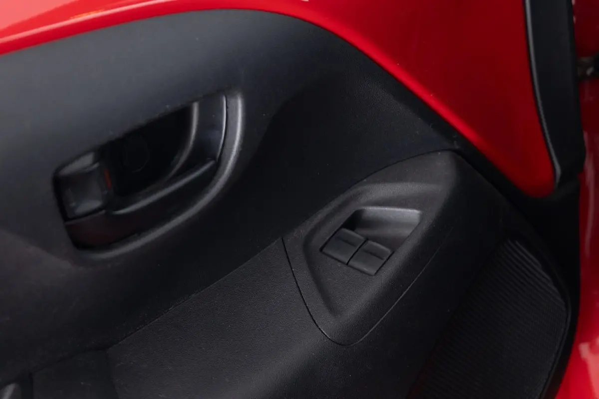 1.0 e-VTi Active 5-drs | AIRCO | BLUETOOTH ✅ 1e Eigenaar