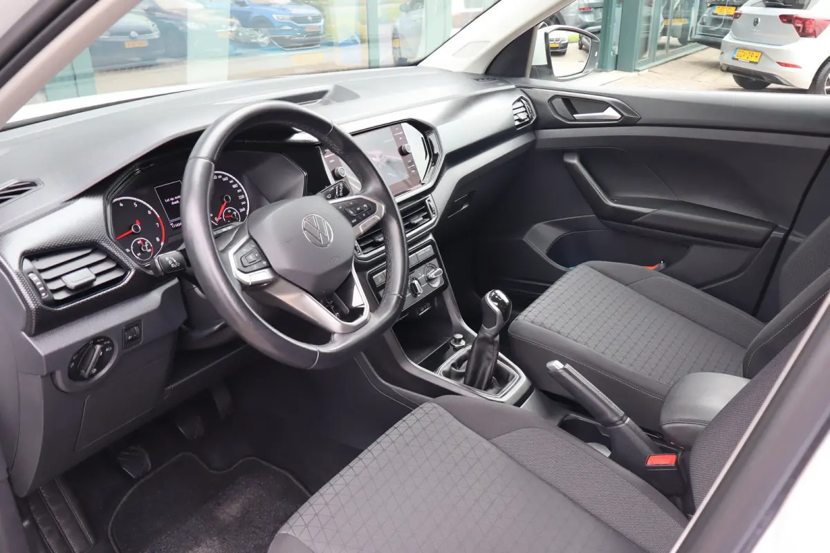 1.0 TSI Life 95PK | Airco | Buitenspiegels elektrisch verstel- en verwarmbaar | Cruise control adaptief