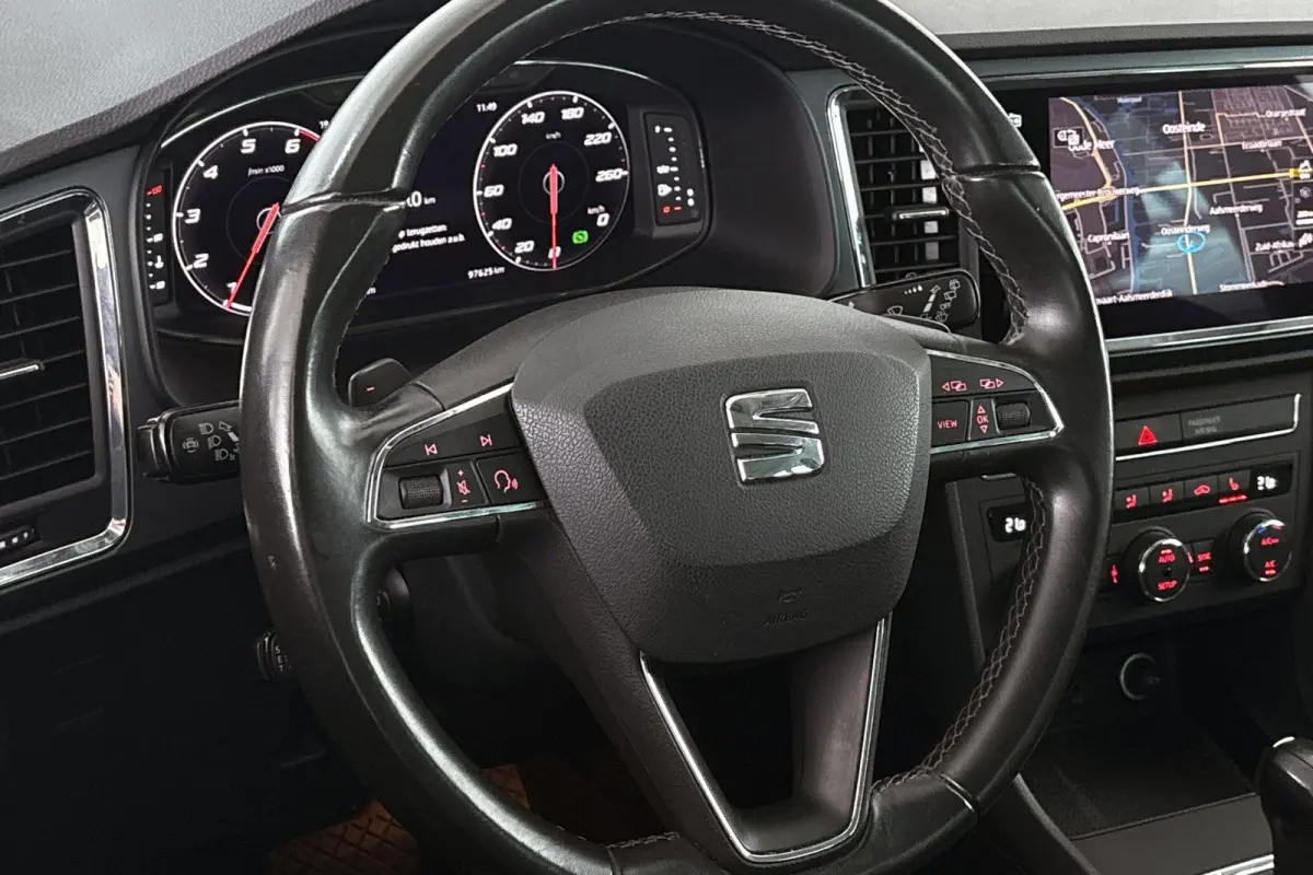 1.5 TSI Style Business Intense Automaat Trekhaak Stoelverwarming Virtual Dodehoek