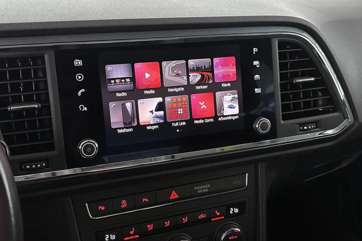 1.5 TSI Style Business Intense Automaat Trekhaak Stoelverwarming Virtual Dodehoek