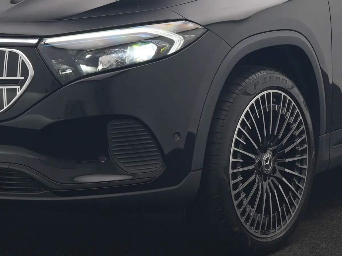 350 4MATIC Luxury Line 69,7 kWh 292pk Dealer O.H. | Panodak | Adaptive Cruise | Camera | Lederen Sportstoelen Ventilatie & Verwarmd | Dashcam Af Fabriek | Sfeerverlichting | Keyless | Blis |