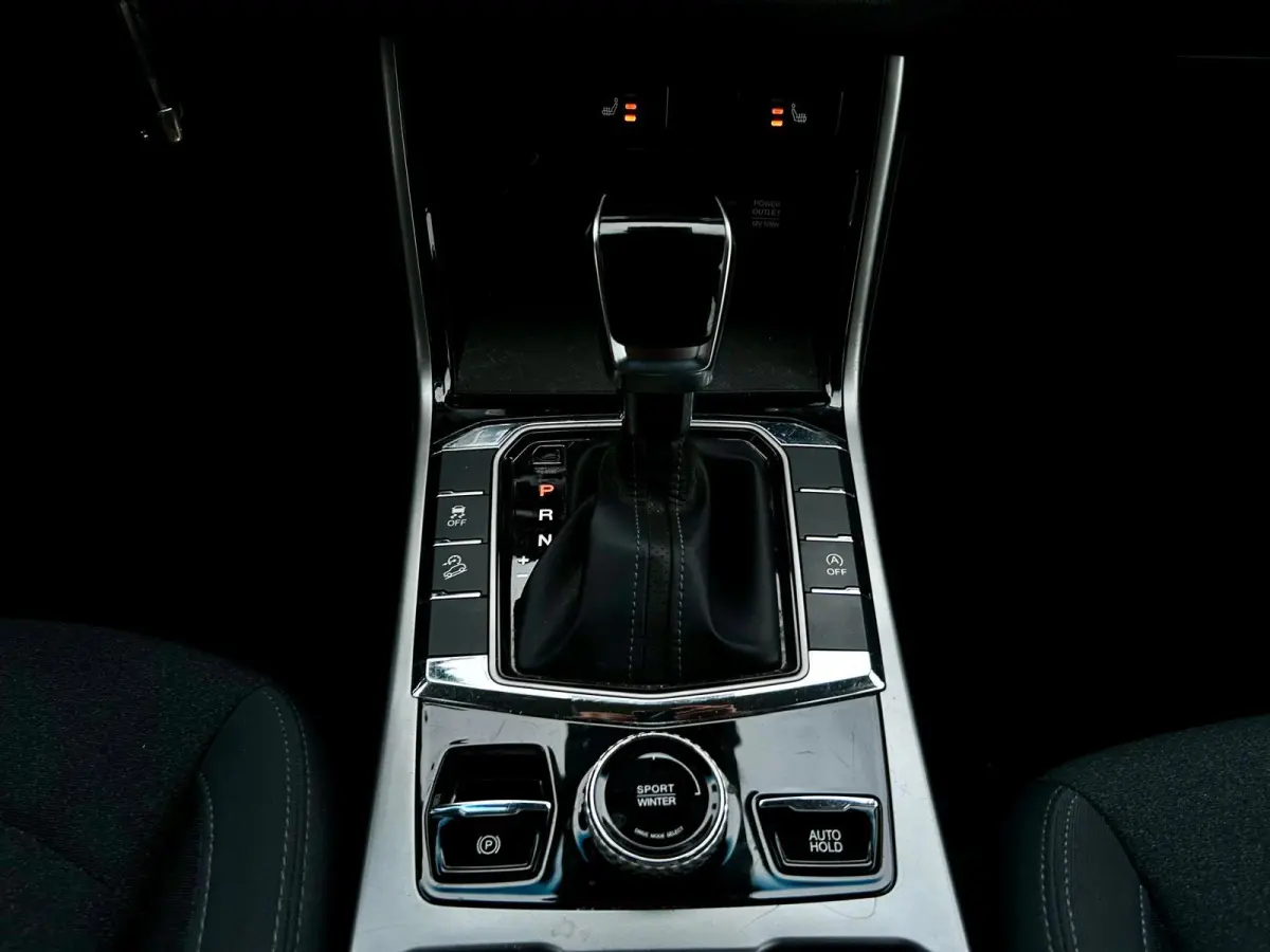 1.5 T-GDI 2WD Amber, Automaat,th, carplay,camera,