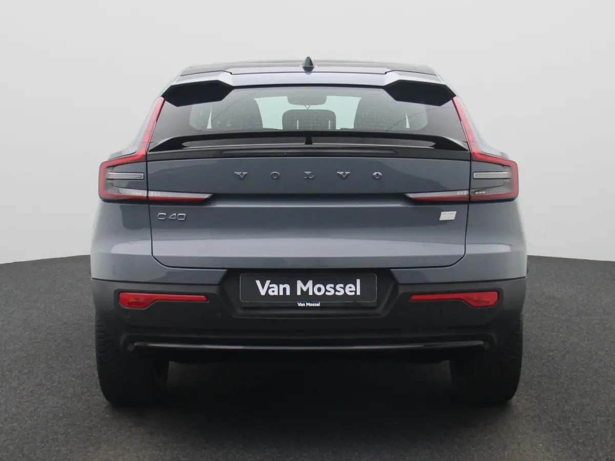 Recharge Core | 69kWh | Apple Carplay / Android Auto | LED Koplampen | Stoel/Stuurverwarming | Virtual Cockpit | Camera |