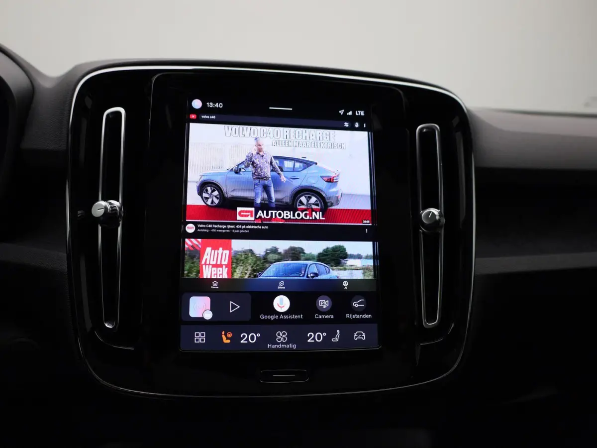 Recharge Core | 69kWh | Apple Carplay / Android Auto | LED Koplampen | Stoel/Stuurverwarming | Virtual Cockpit | Camera |