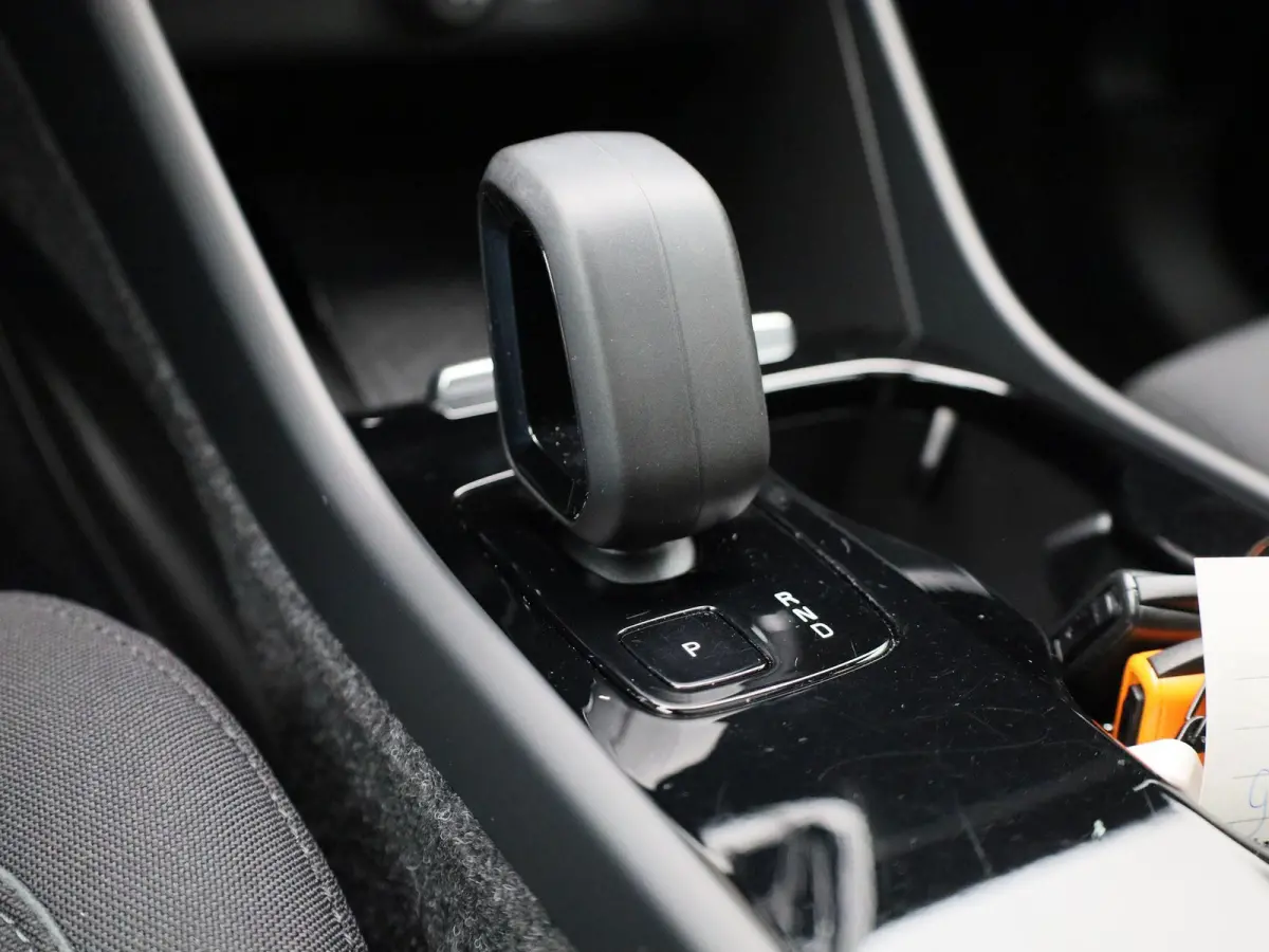 Recharge Core | 69kWh | Apple Carplay / Android Auto | LED Koplampen | Stoel/Stuurverwarming | Virtual Cockpit | Camera |