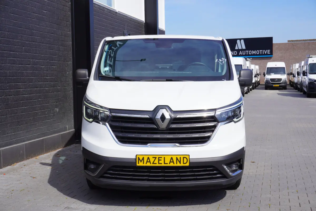 2.0 dCi 110PK EURO 6 - Airco - Navi - Cruise - €15.900,- Excl.