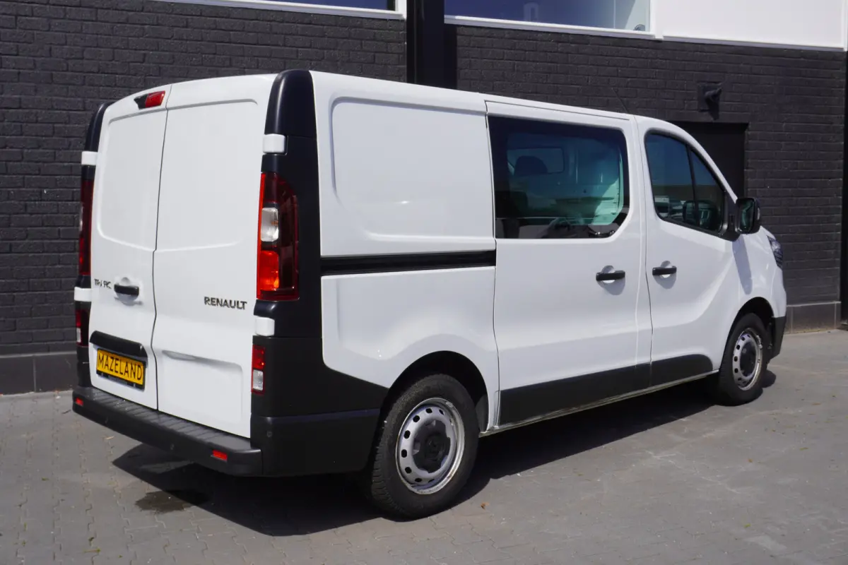 2.0 dCi 110PK EURO 6 - Airco - Navi - Cruise - €15.900,- Excl.