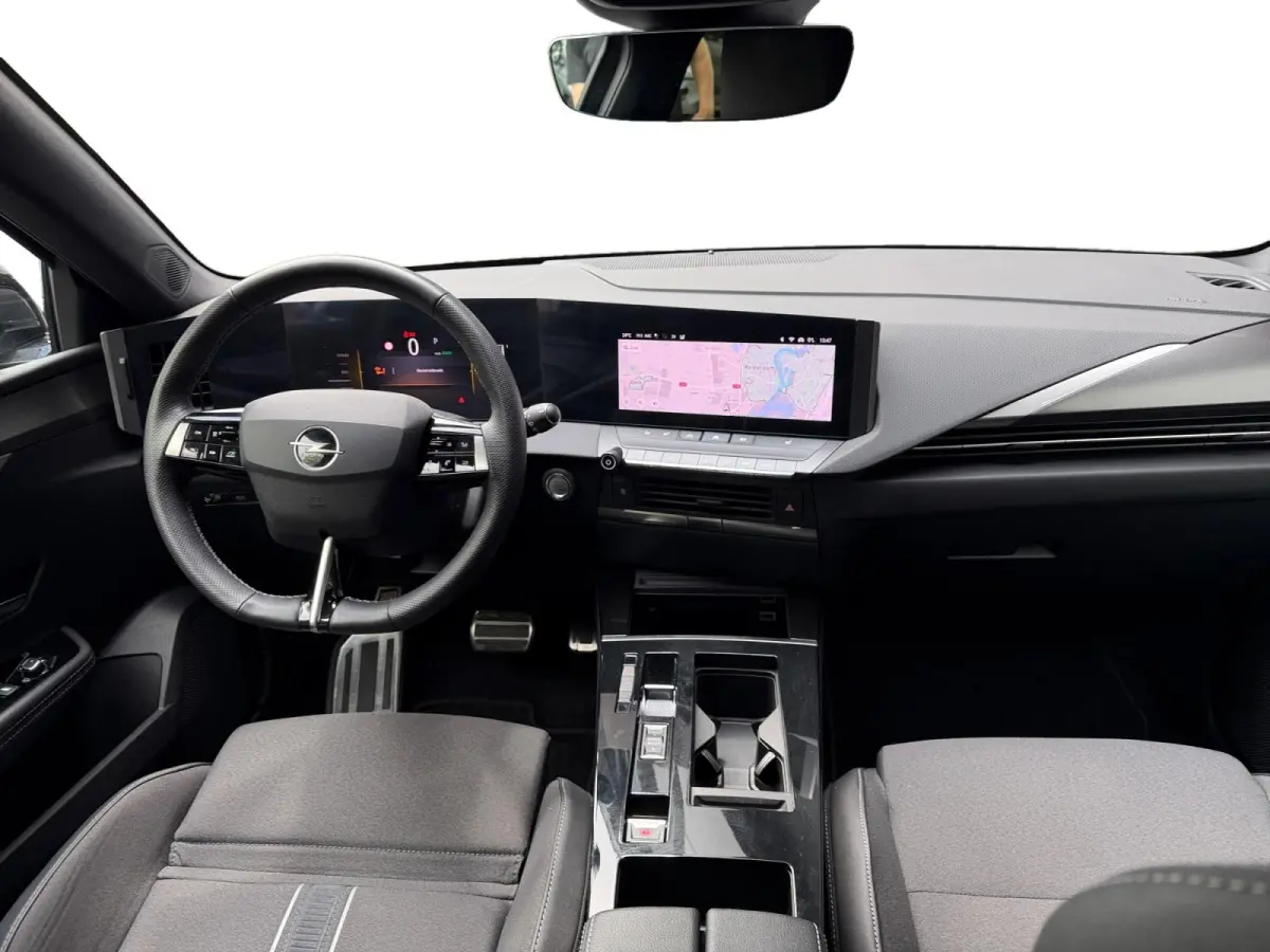 54 kWh Business Edition 95 % SOH 360 Camera | Unieke KM stand | Stoel + stuurverwarming | 12 Maanden BOVAG | Climate control | ACC |