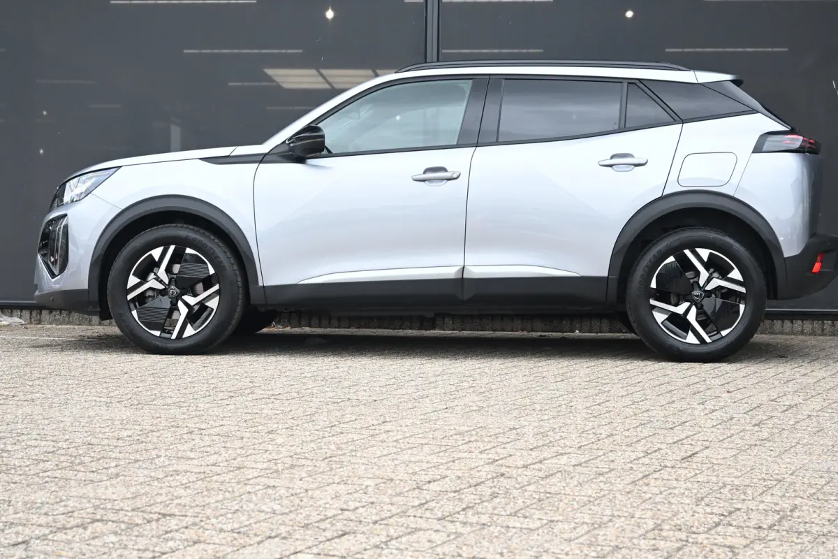 1.2 PureTech 100 Allure | Navigatie | Keyless-Entry | Climate Control | Full-LED | Parkeersensoren | !!