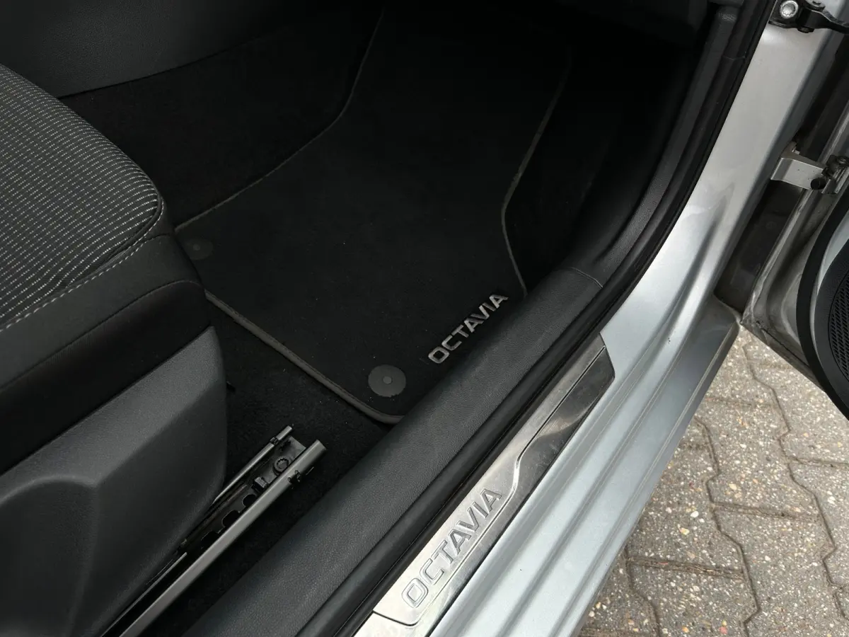 1.4 TSI iV PHEV Business Edition
