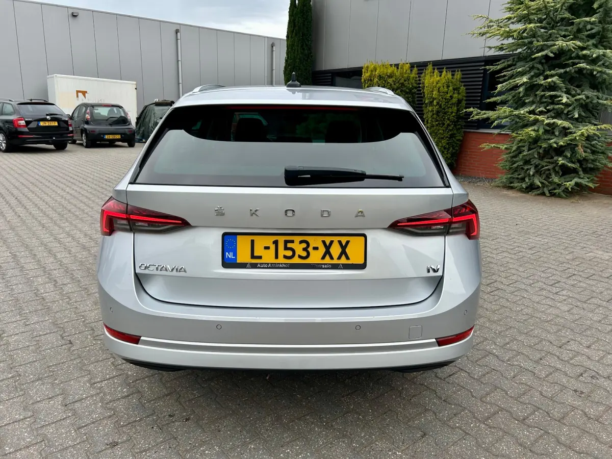 1.4 TSI iV PHEV Business Edition