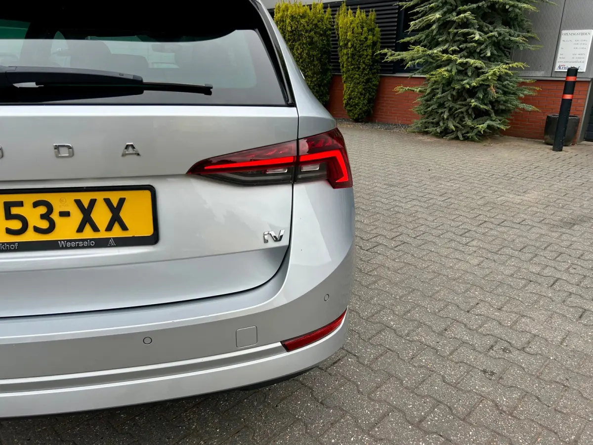 1.4 TSI iV PHEV Business Edition