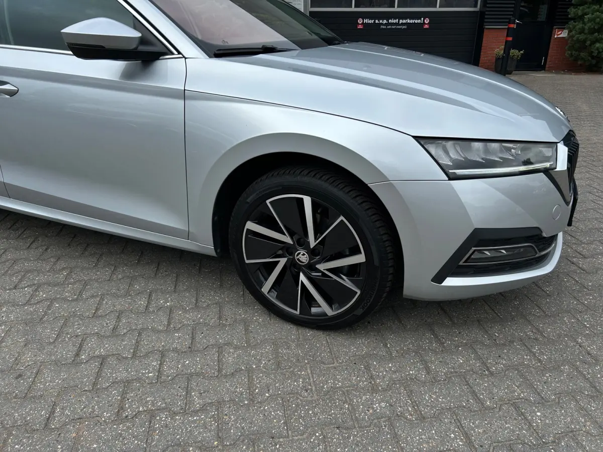 1.4 TSI iV PHEV Business Edition