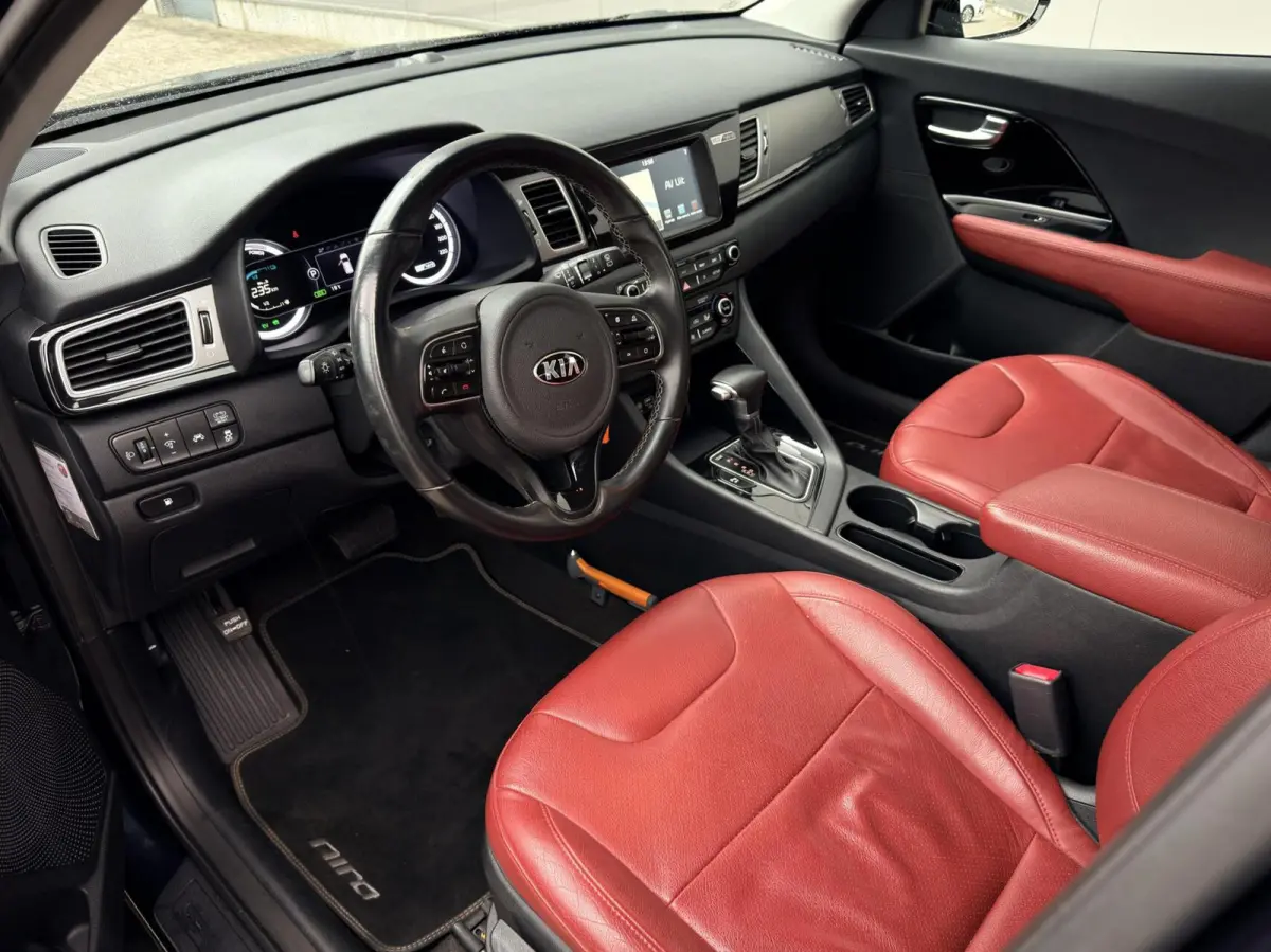 1.6 GDi Hybrid ExecutiveLine 1e eig|Carplay|Trekhaak|Dealer OH|NL Auto|Camera