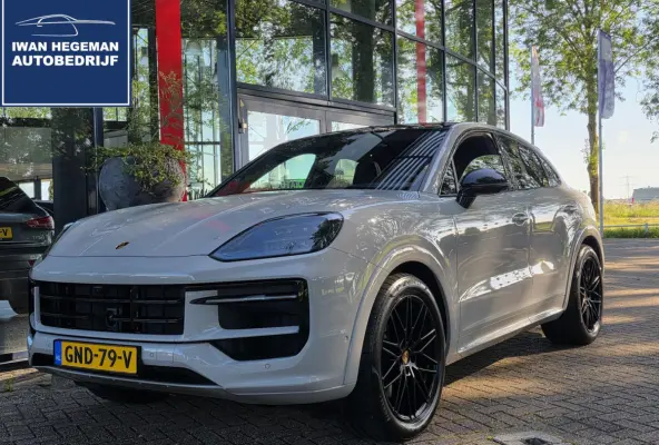 3.0 E-Hybrid | Sport Design pakket | Wegkl. Trekhaak | Luchtvering | Panoramadak | Leder | LED | Sfeerverlichting | Climate Control | 21 inch