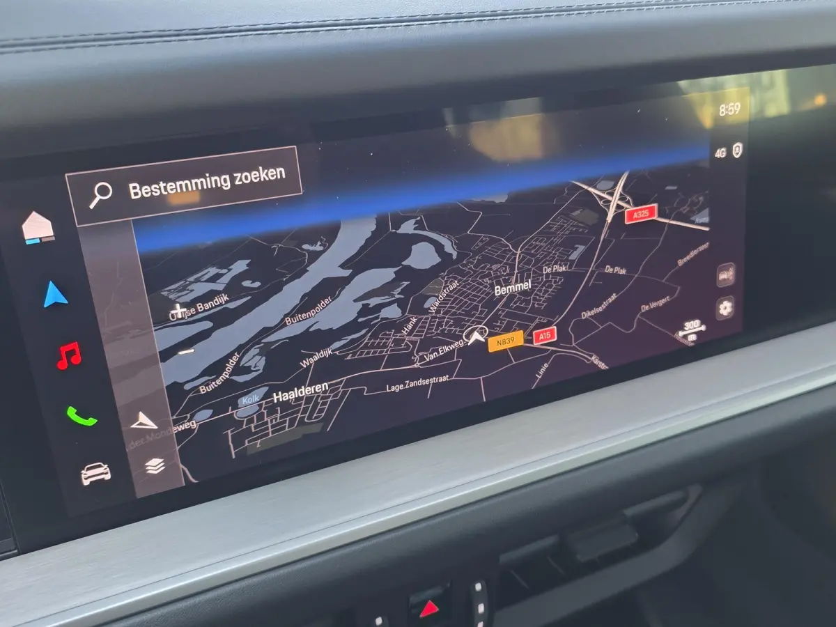 3.0 E-Hybrid | Sport Design pakket | Wegkl. Trekhaak | Luchtvering | Panoramadak | Leder | LED | Sfeerverlichting | Climate Control | 21 inch
