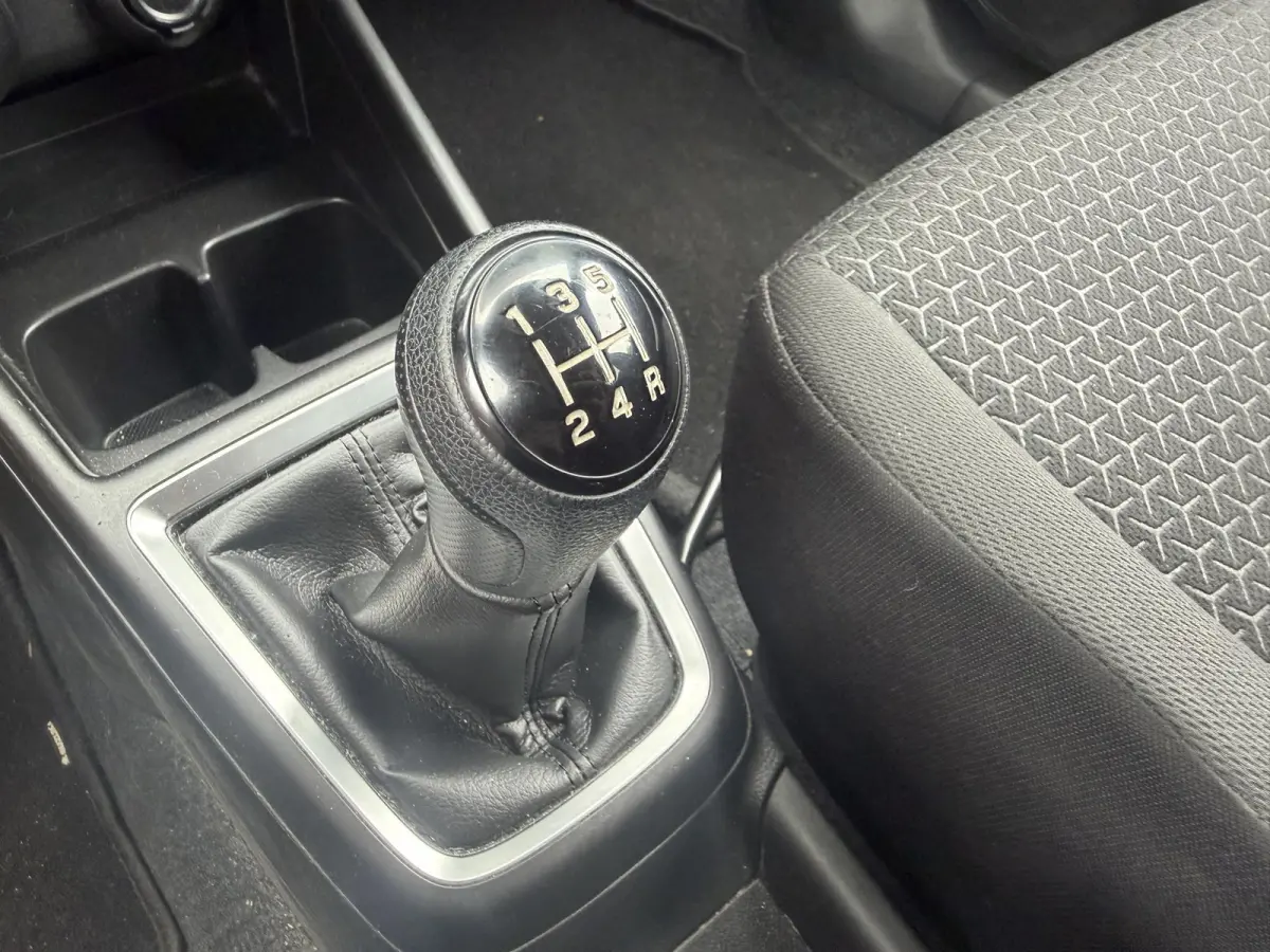 1.2 Select | Navigatie | Camera | DAB | Lichtmetalen Velgen | Airco |