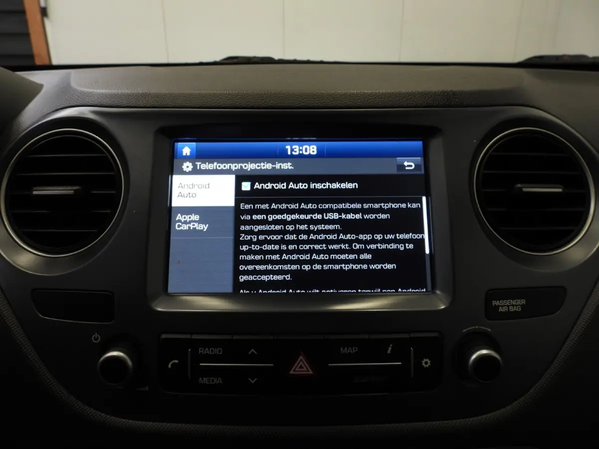 1.0i Comfort Smart Pack NAVI/AIRCO/CRUISE/PDC!