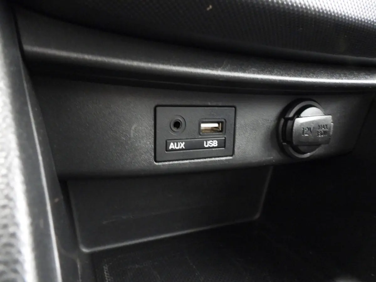 1.0i Comfort Smart Pack NAVI/AIRCO/CRUISE/PDC!