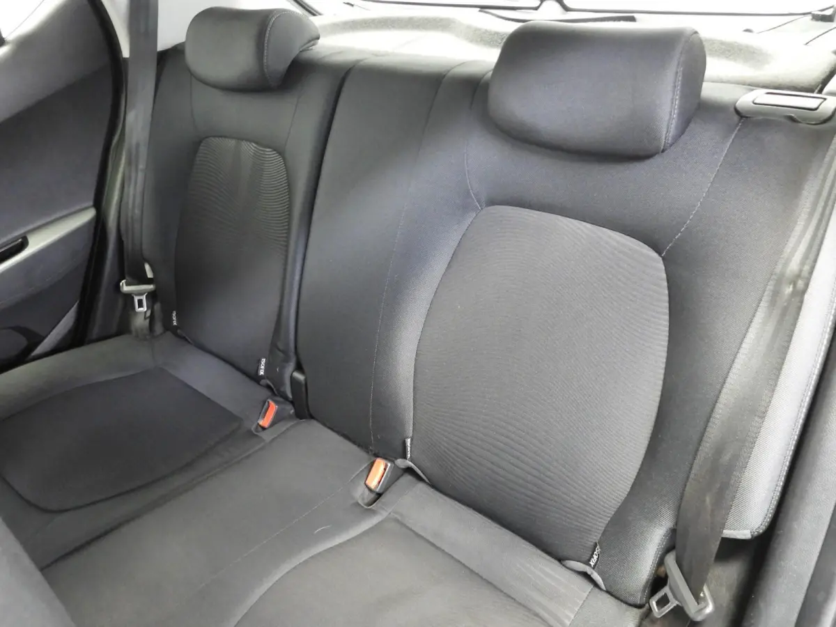 1.0i Comfort Smart Pack NAVI/AIRCO/CRUISE/PDC!