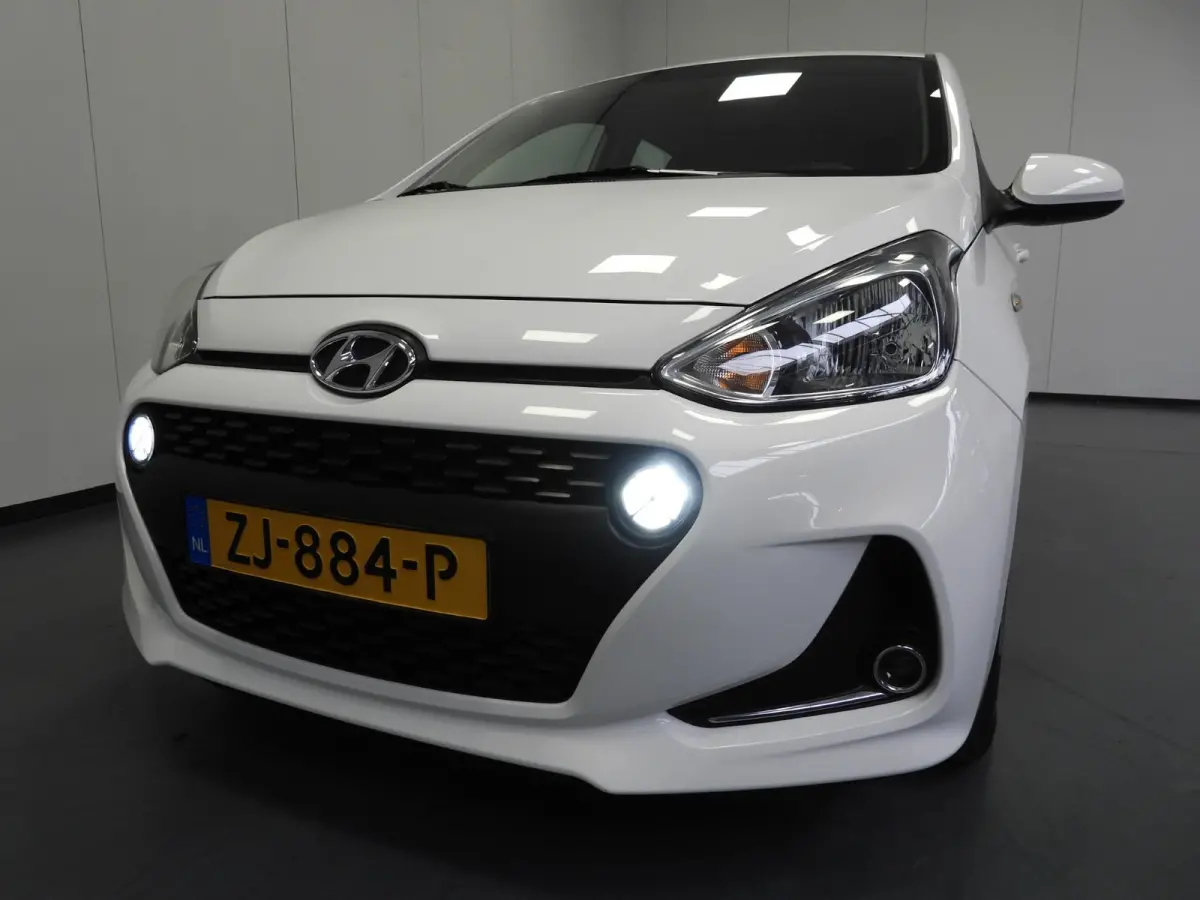 1.0i Comfort Smart Pack NAVI/AIRCO/CRUISE/PDC!
