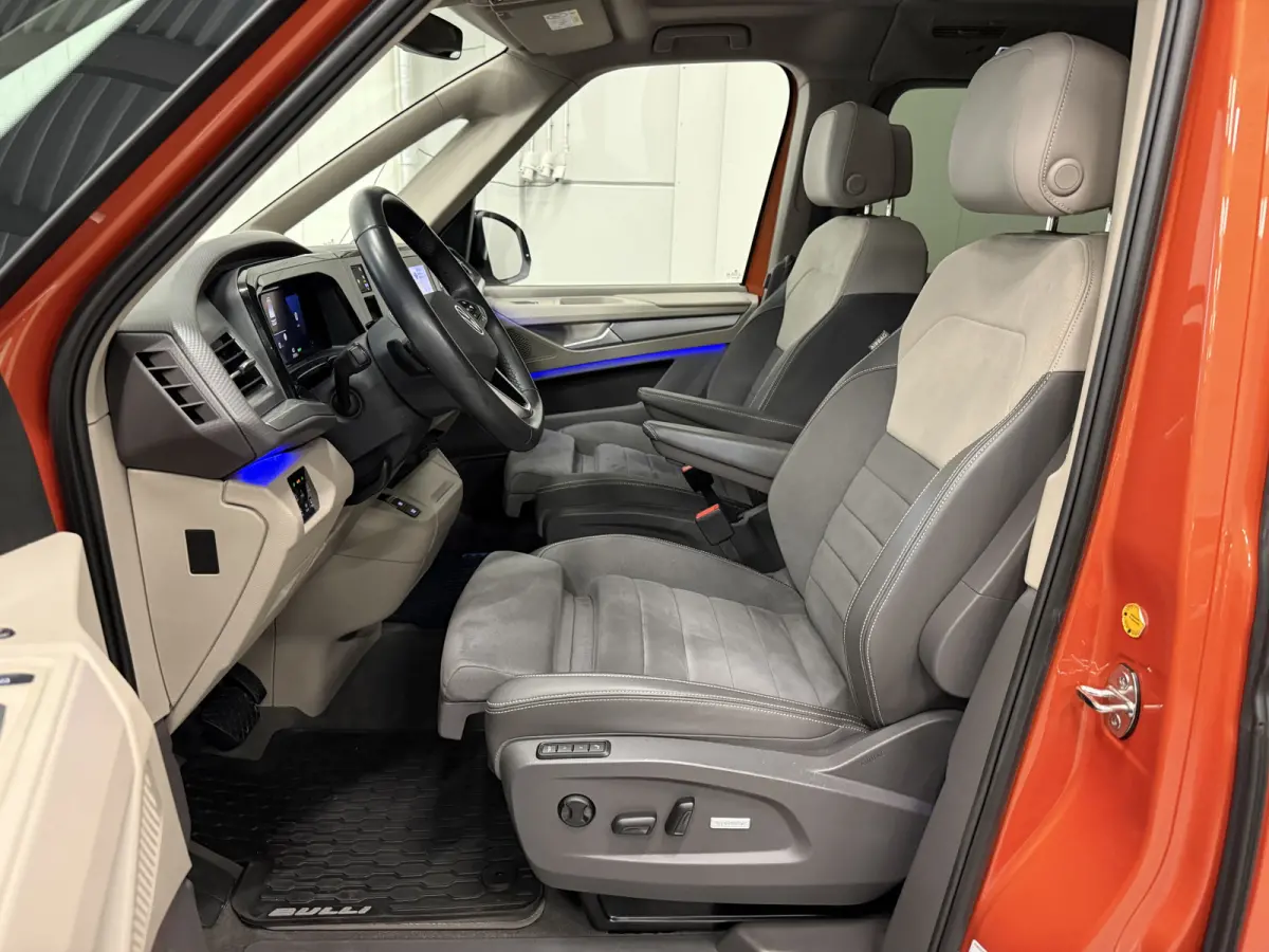1.4 eHybrid Energetic PANO/TREKHAAK/MASSAGE/LEER/SOH 95%/HEAD-UP/IQ-LIGHT/ELECTR.SCHUIFDEUREN/ACC/360CAMERA/SFEER/STANDKACHEL/TWO-TONE/UNIEK SLECHTS 37.000KM, NET OH BEURT GEHAD BIJ VW DEALE
