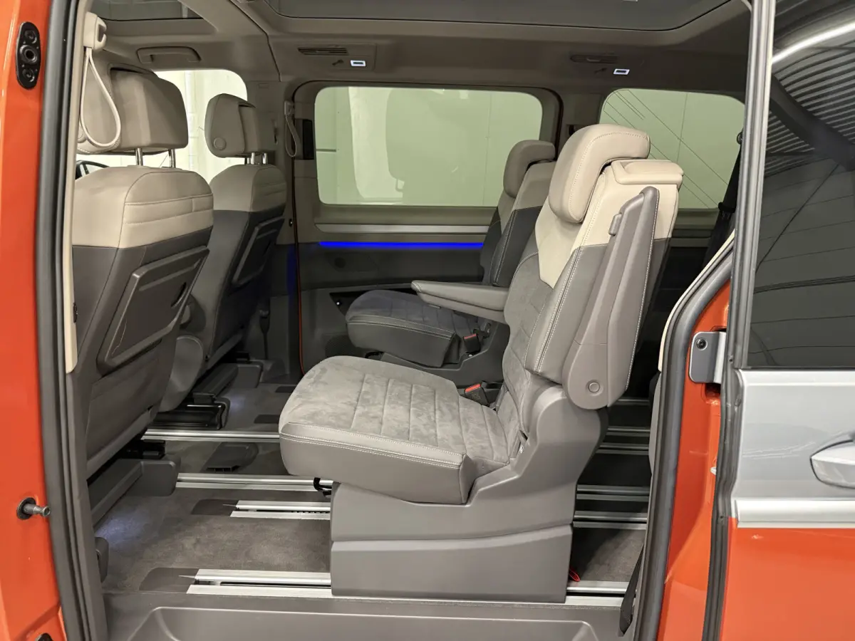 1.4 eHybrid Energetic PANO/TREKHAAK/MASSAGE/LEER/SOH 95%/HEAD-UP/IQ-LIGHT/ELECTR.SCHUIFDEUREN/ACC/360CAMERA/SFEER/STANDKACHEL/TWO-TONE/UNIEK SLECHTS 37.000KM, NET OH BEURT GEHAD BIJ VW DEALE